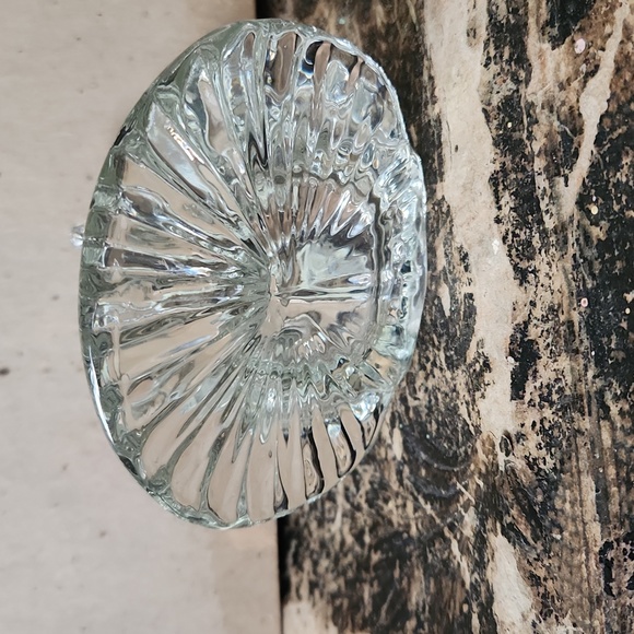 Vintage Avon Shimmering Clear Heavy Glass Turkey Votive Candle Holder - Picture 3 of 4